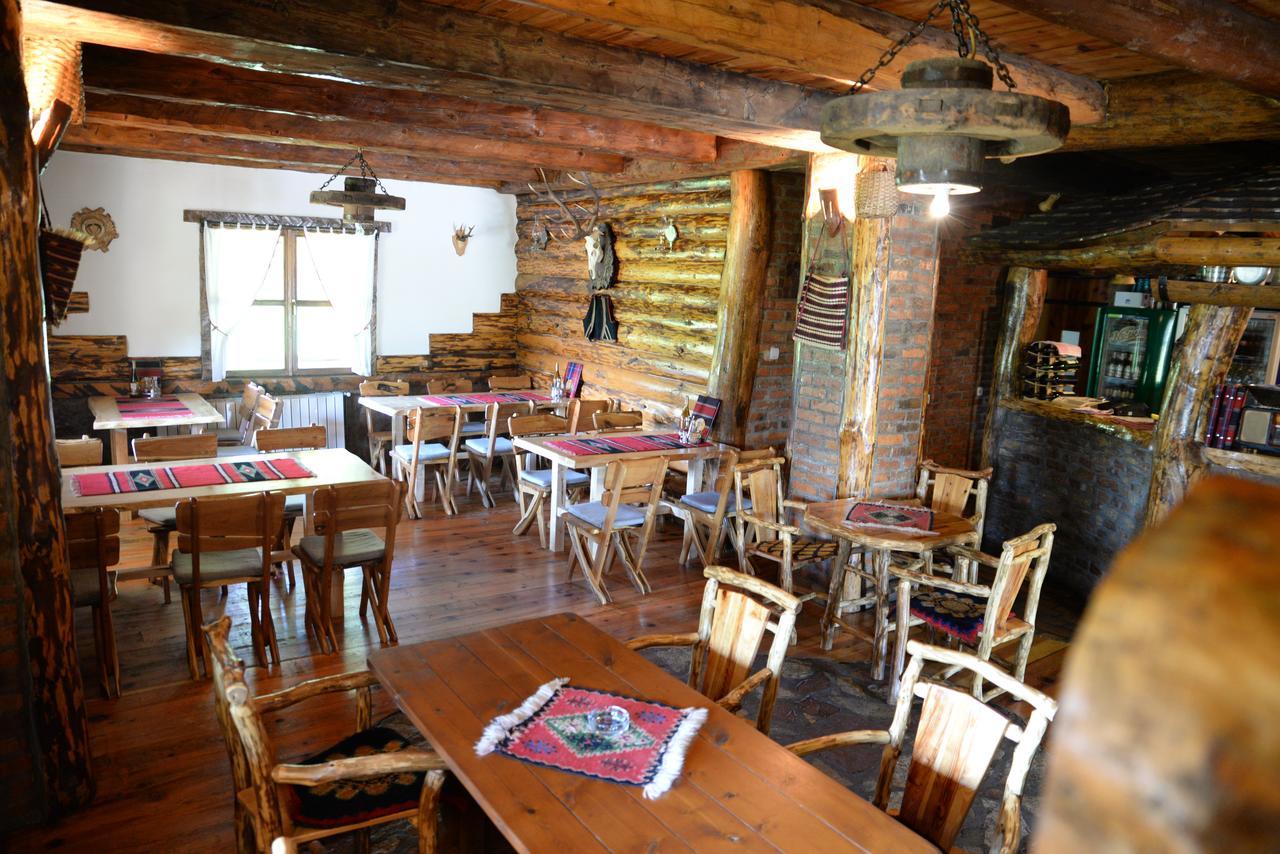 Motel Nacionalni Restoran Ognjiste Koruge エクステリア 写真